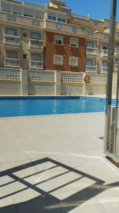 Precioso apartamento en residencial con piscina Roquetas de Mar Luaran gambar